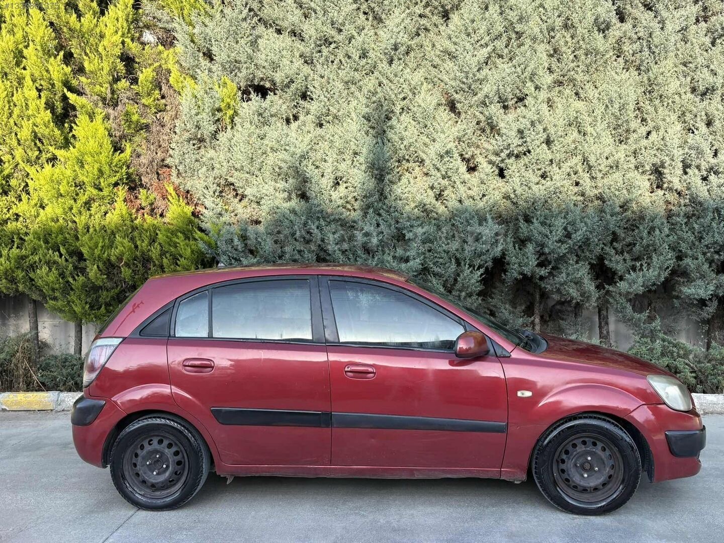 Galeriden Kia Rio 1.4 EX Advance 2007 Model Düzce 283.000 km Kırmızı 5