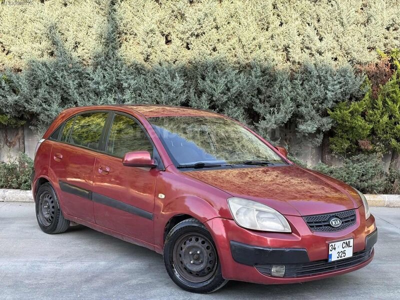 Galeriden Kia Rio 1.4 EX Advance 2007 Model Düzce 283.000 km Kırmızı