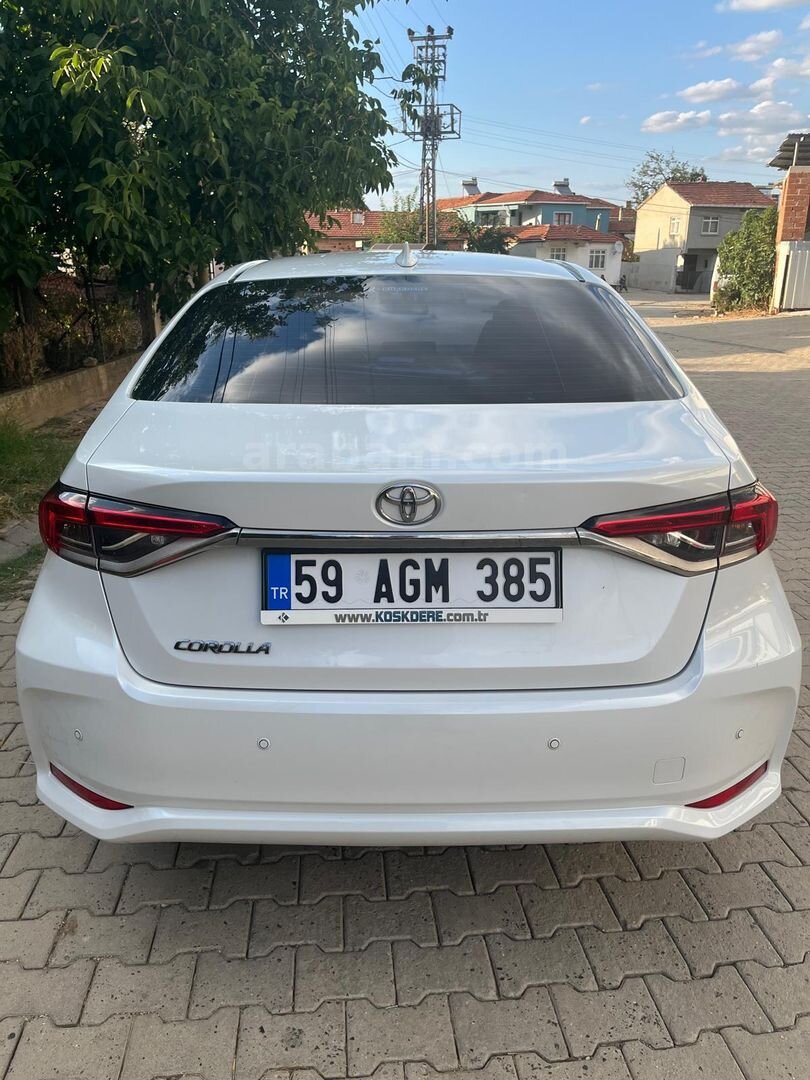 Sahibinden Toyota Corolla 1.5 Dream 2022 Model Tekirdağ 31.000 km Beyaz 2
