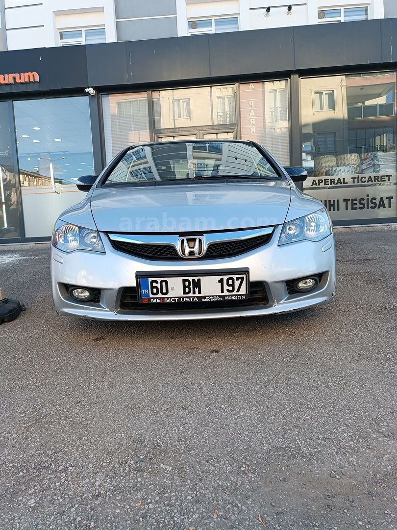 Sahibinden Honda Civic 1.6i VTEC Elegance 2010 Model Erzurum 213.500 km Gri (Gümüş) 1