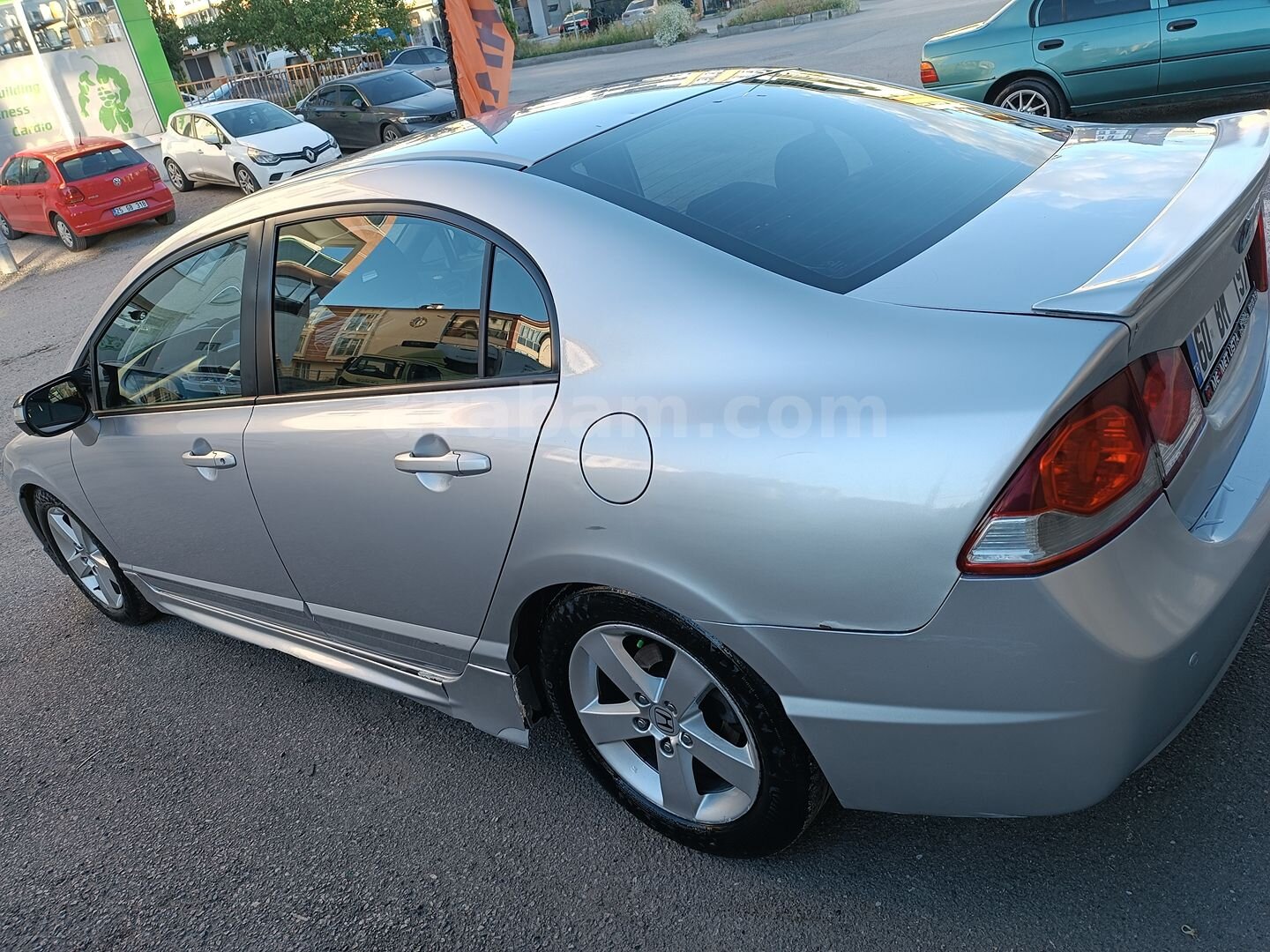 Sahibinden Honda Civic 1.6i VTEC Elegance 2010 Model Erzurum 213.500 km Gri (Gümüş) 4