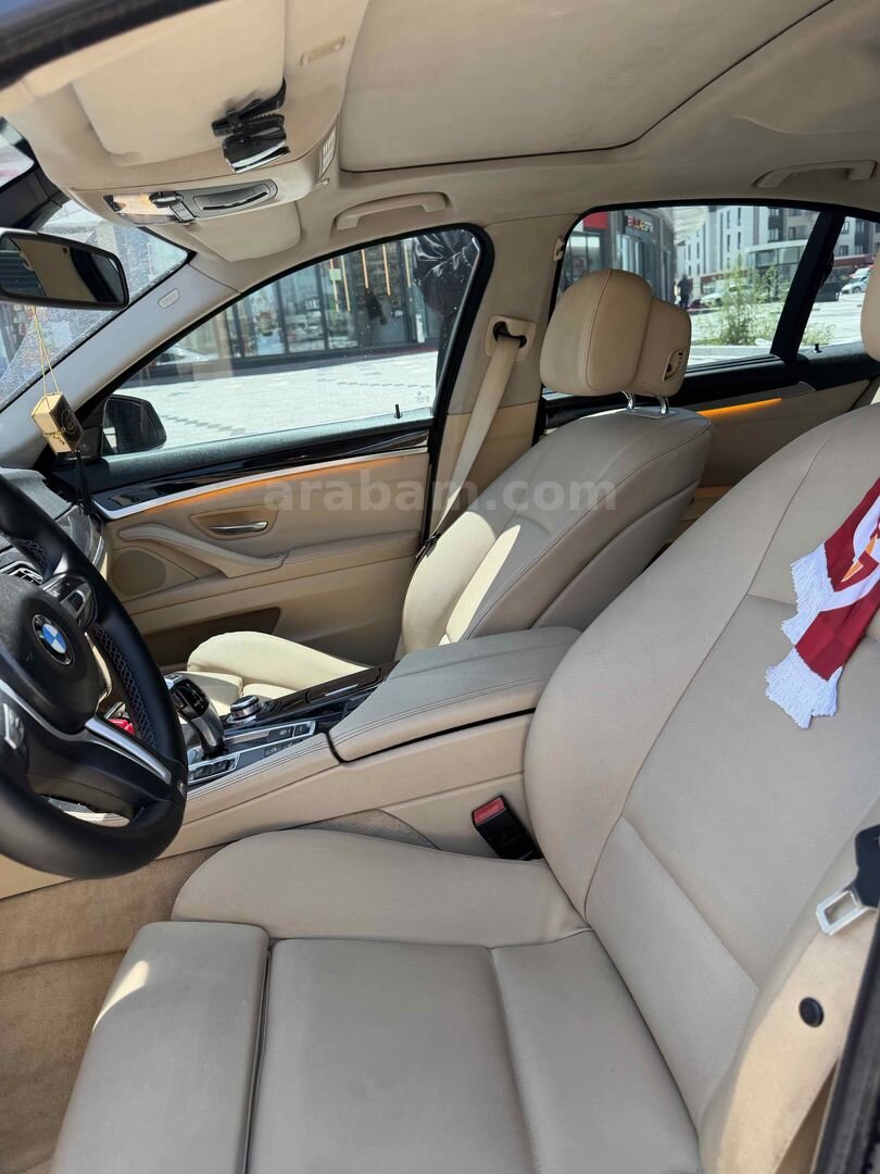 Sahibinden BMW 5 Serisi 520d M Sport 2011 Model Konya 365.000 km Füme 4