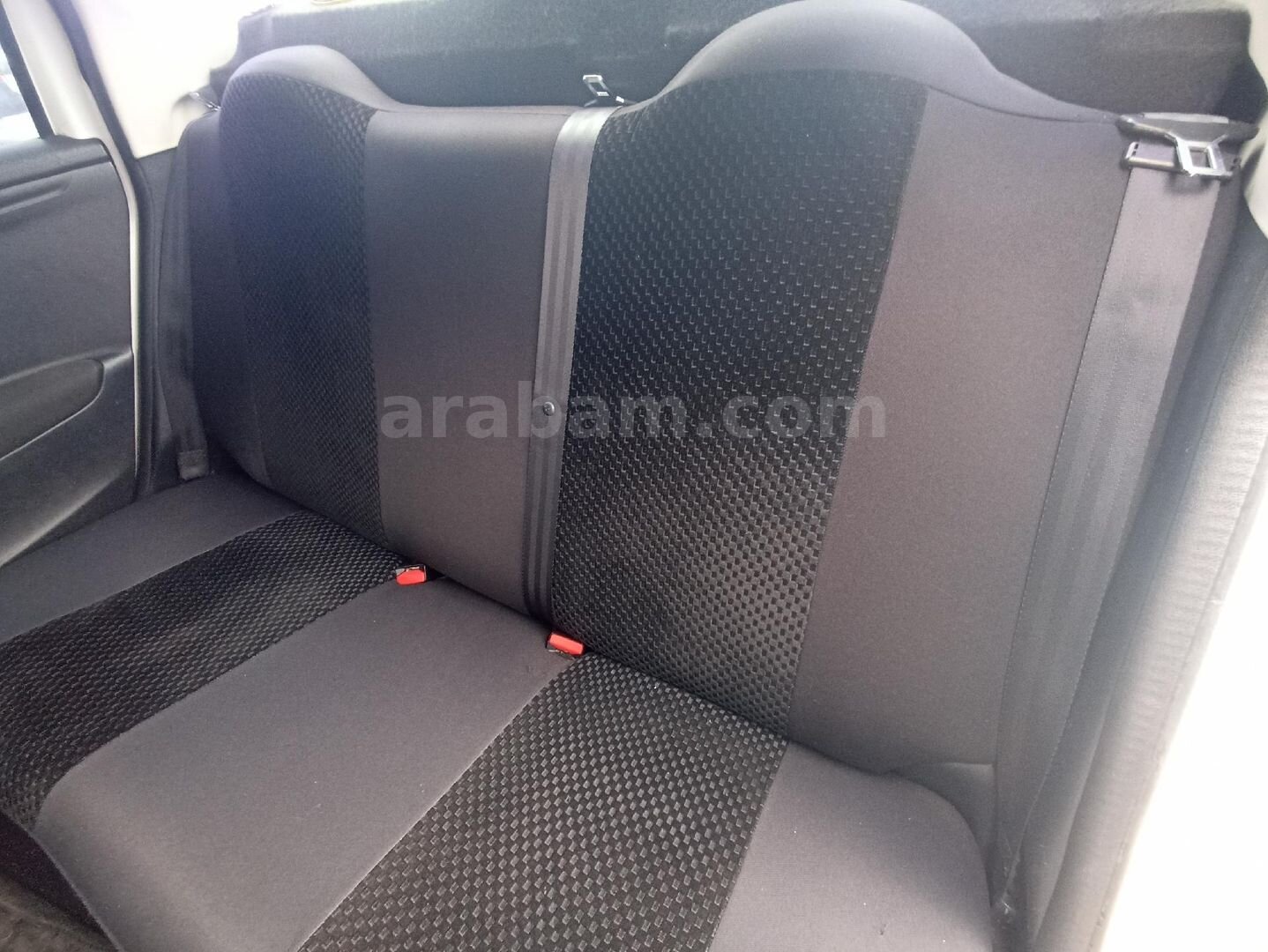 Sahibinden Citroen C-Elysée 1.6 HDi Attraction 2015 Model İstanbul 128.000 km Beyaz 7