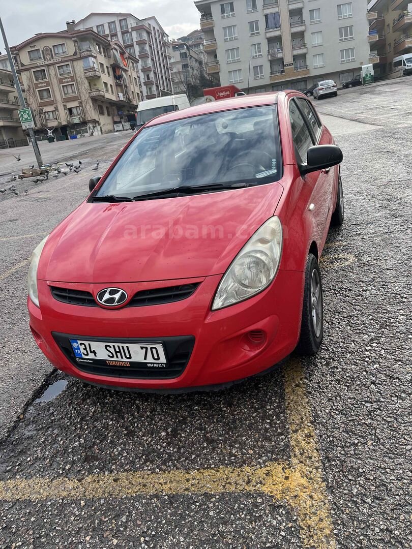 Sahibinden Hyundai i20 Troy 1.4 CRDi Mode 2010 Model Ankara 190.000 km Kırmızı 1