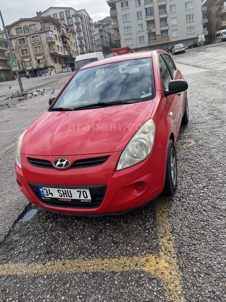Sahibinden Hyundai i20 Troy 1.4 CRDi Mode 2010 Model Ankara 190.000 km Kırmızı
