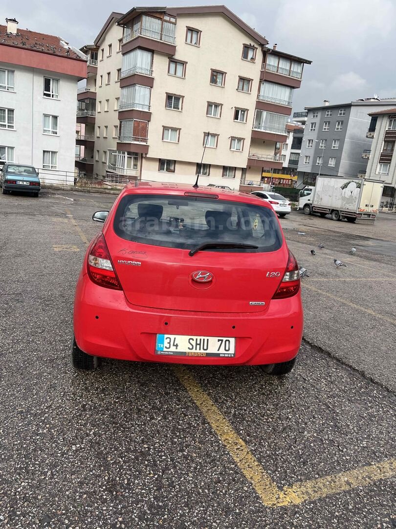 Sahibinden Hyundai i20 Troy 1.4 CRDi Mode 2010 Model Ankara 190.000 km Kırmızı 3