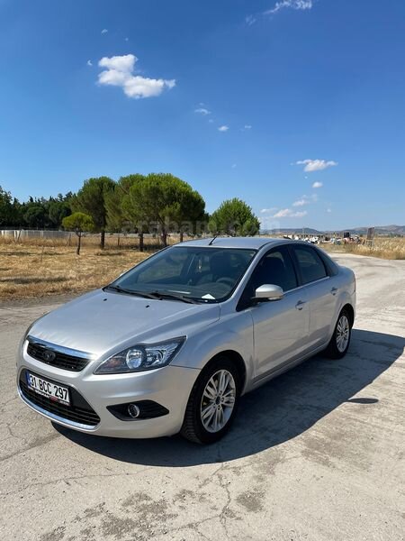 Sahibinden Ford Focus 1.6 Trend X 2010 Model Balıkesir 180.000 km Gri (Gümüş)