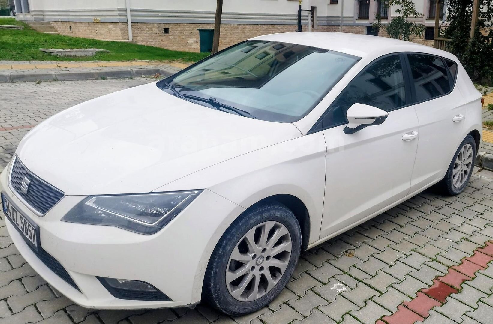 Sahibinden Seat Leon 1.6 TDI CR Style 2014 Model Kırklareli 177.000 km Beyaz 2