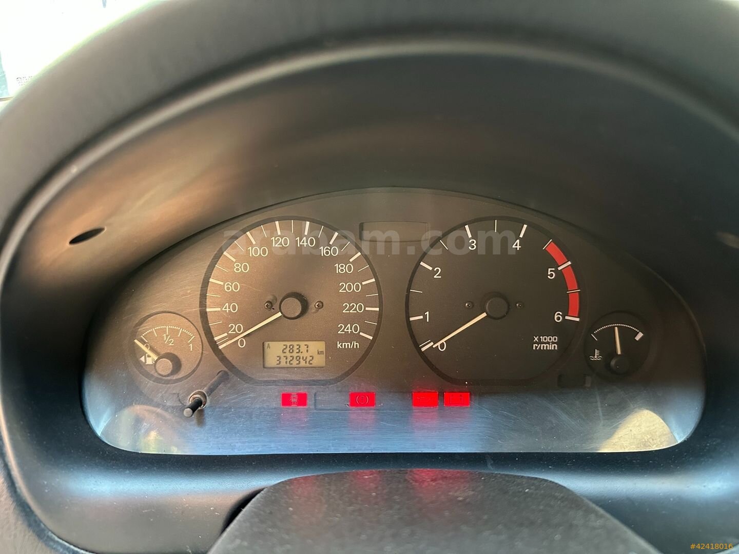 Galeriden Mitsubishi Carisma 1.9 DI-D Comfort 2004 Model Kocaeli 370.000 km Füme 7