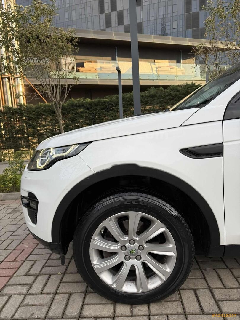 Galeriden Land Rover Discovery Sport 2.0 TD4 HSE Luxury 2015 Model İstanbul 210.000 km Beyaz 5