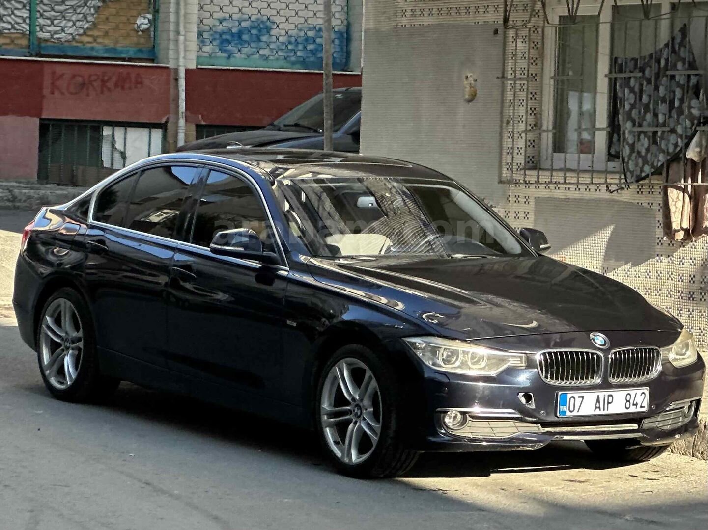 Galeriden BMW 3 Serisi 316i Luxury Line 2013 Model İstanbul 268.000 km Lacivert 6