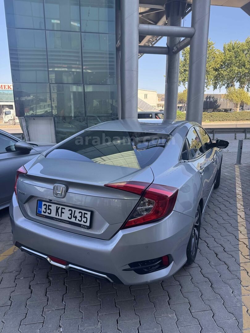Sahibinden Honda Civic 1.6i VTEC Executive 2016 Model İzmir 129.700 km Gri (Gümüş) 6