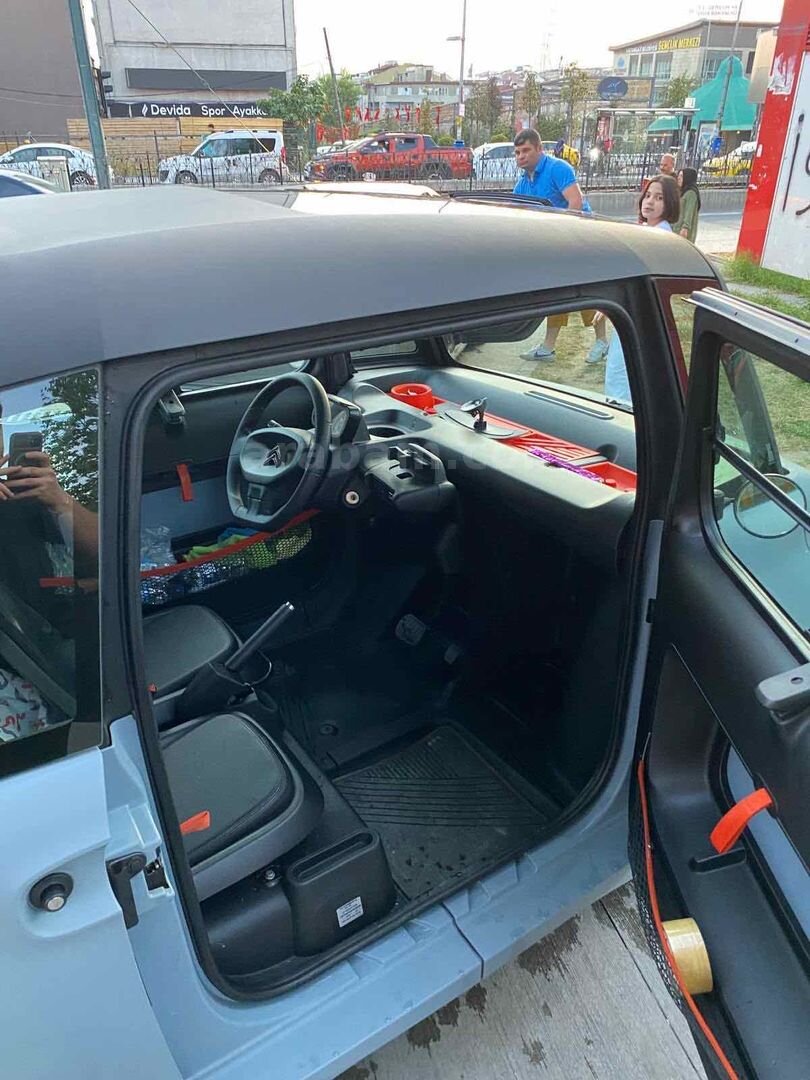 Sahibinden Citroen AMİ My Ami Pop 2023 Model İstanbul 8.600 km Mavi 7