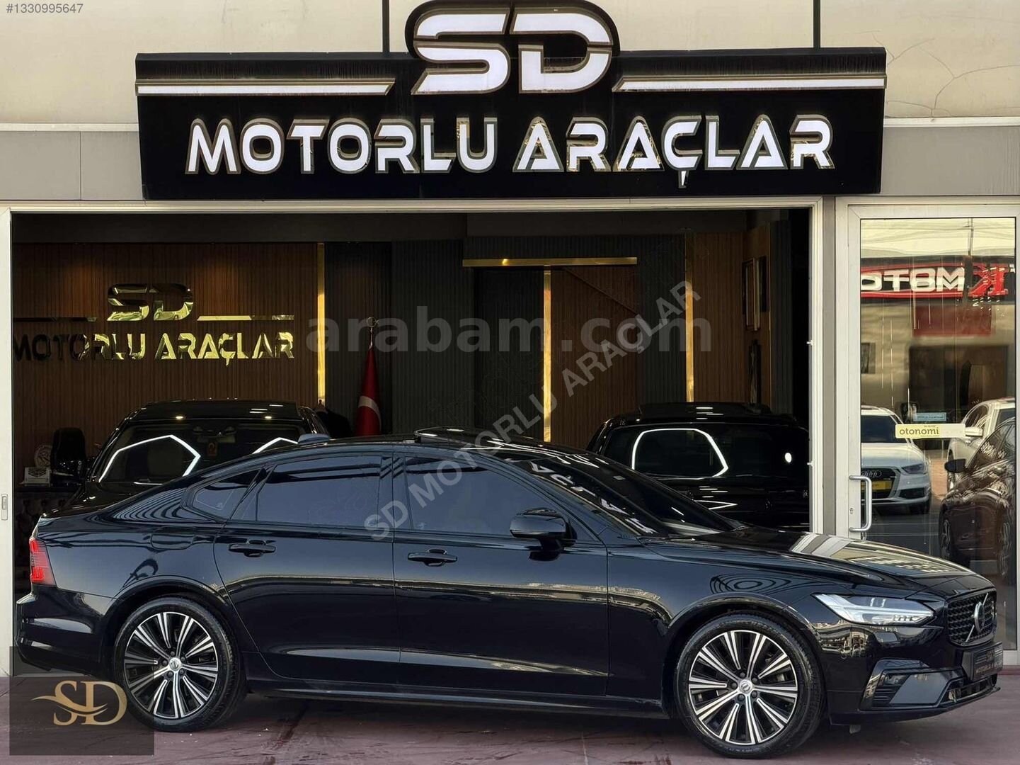 Galeriden Volvo S90 2.0 D B5 Plus Dark 2022 Model Ankara 129.000 km Siyah 2