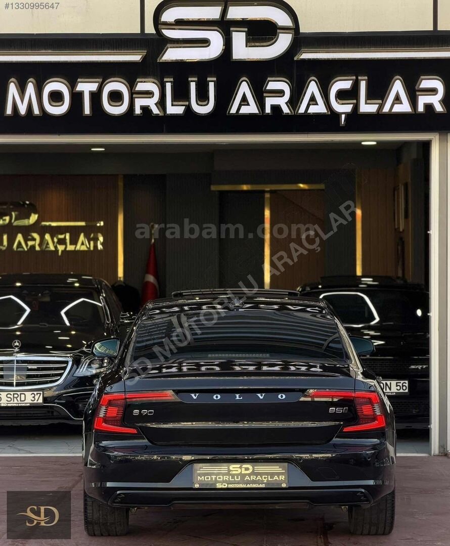 Galeriden Volvo S90 2.0 D B5 Plus Dark 2022 Model Ankara 129.000 km Siyah 6