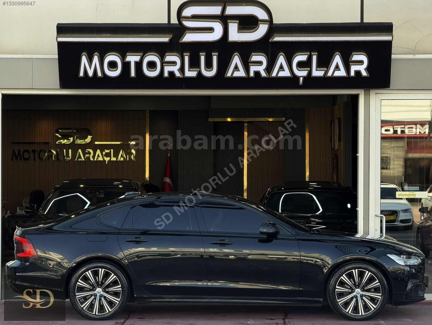 Galeriden Volvo S90 2.0 D B5 Plus Dark 2022 Model Ankara 129.000 km Siyah 7