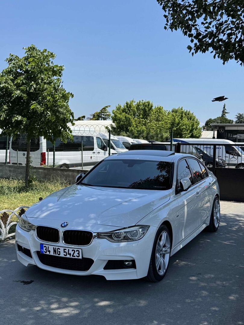 Sahibinden BMW 3 Serisi 320i ED Sport Line 2015 Model İstanbul 193.000 km Beyaz 2