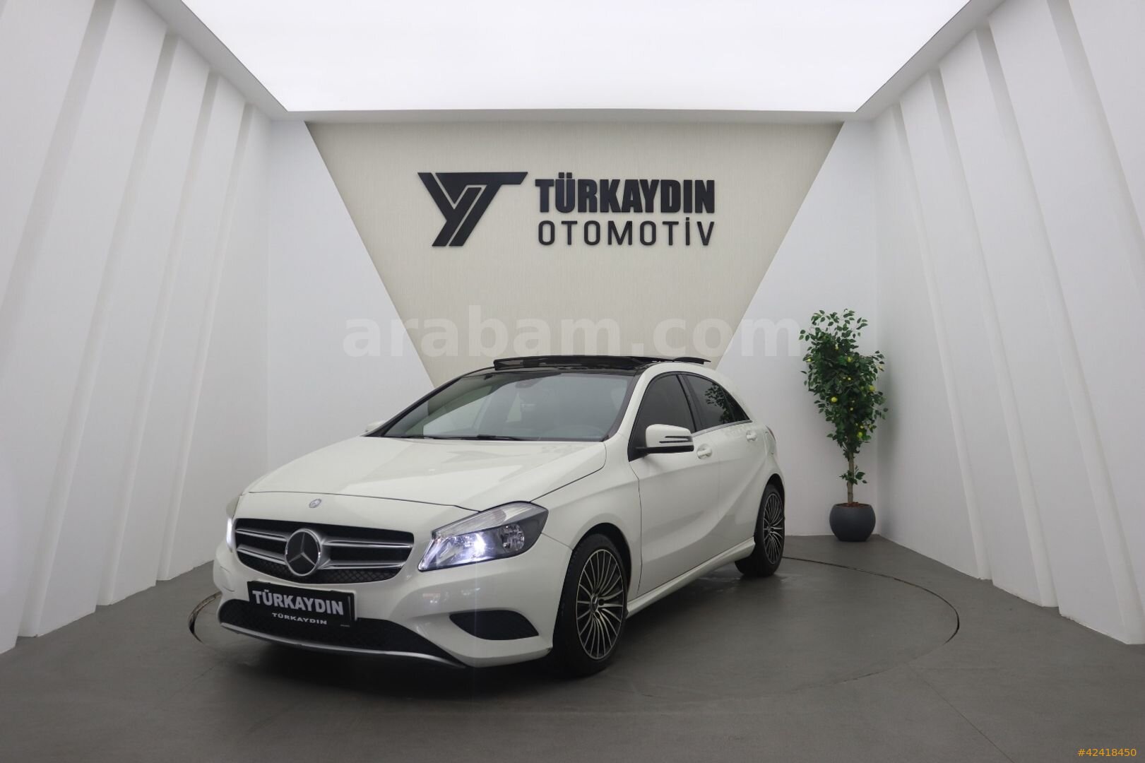 Galeriden Mercedes - Benz A 180 Style 2013 Model Sakarya 231.000 km Beyaz 1