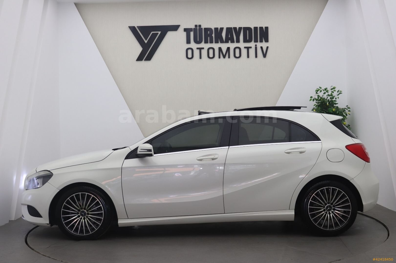 Galeriden Mercedes - Benz A 180 Style 2013 Model Sakarya 231.000 km Beyaz 6