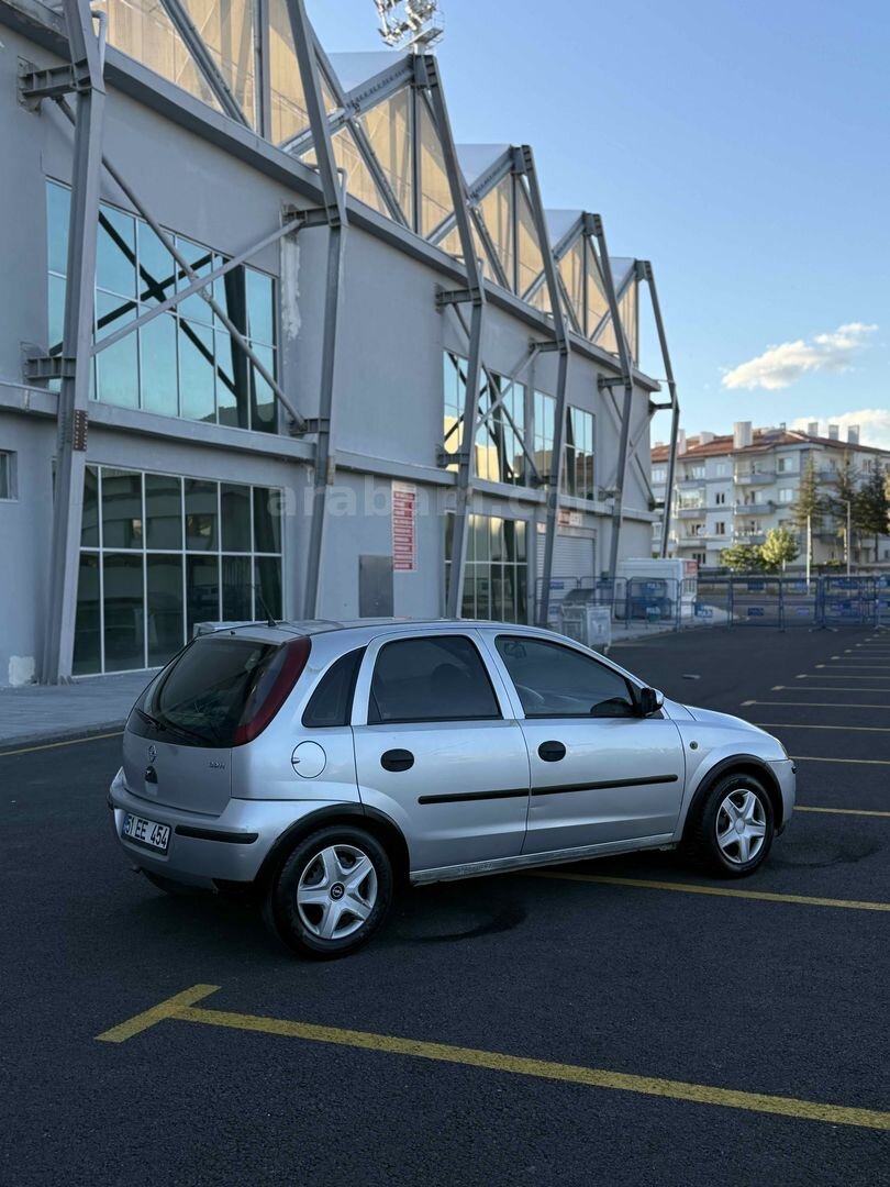 Sahibinden Opel Corsa 1.3 CDTI Essentia 2006 Model Niğde 330.000 km Gri (Gümüş) 7