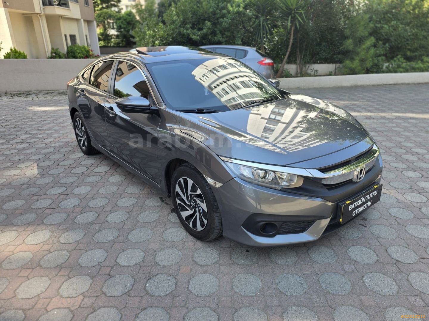 Galeriden Honda Civic 1.6i DTEC Elegance 2018 Model İstanbul 140.000 km Füme 4