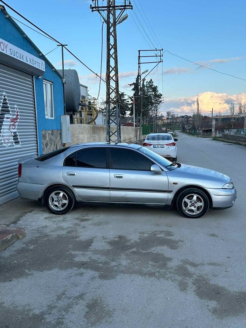 Sahibinden Mitsubishi Carisma 1.8 GDI Elegance 1999 Model Amasya 355.000 km Gri (metalik) 4