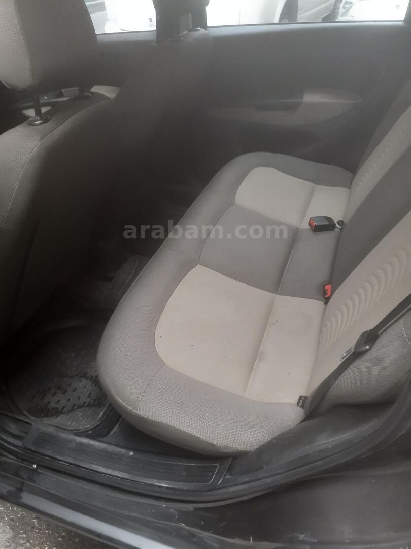 Sahibinden Fiat Linea 1.3 Multijet Active Plus 2011 Model İstanbul 269.000 km Kahverengi 3