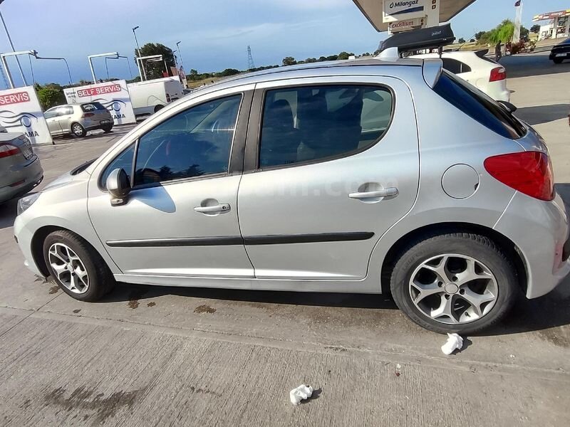 Sahibinden Peugeot 207 1.4 VTi Trendy 2007 Model Tekirdağ 250.000 km Gri (Gümüş)