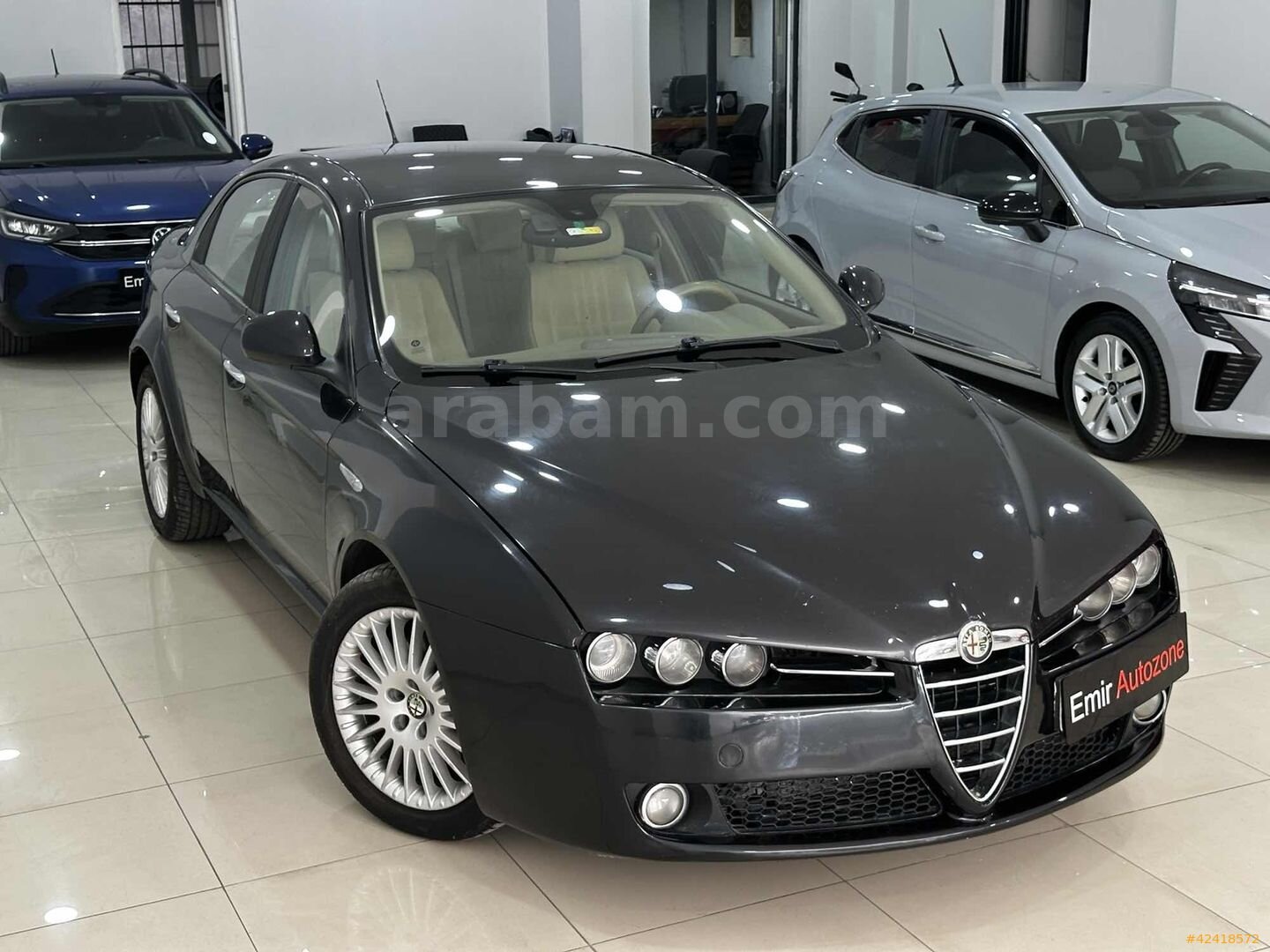 Galeriden Alfa Romeo 159 1.9 JTD Distinctive 2008 Model İstanbul 354.447 km Siyah 3