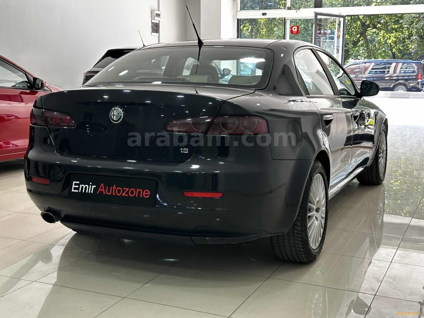 Galeriden Alfa Romeo 159 1.9 JTD Distinctive 2008 Model İstanbul 354.447 km Siyah 6