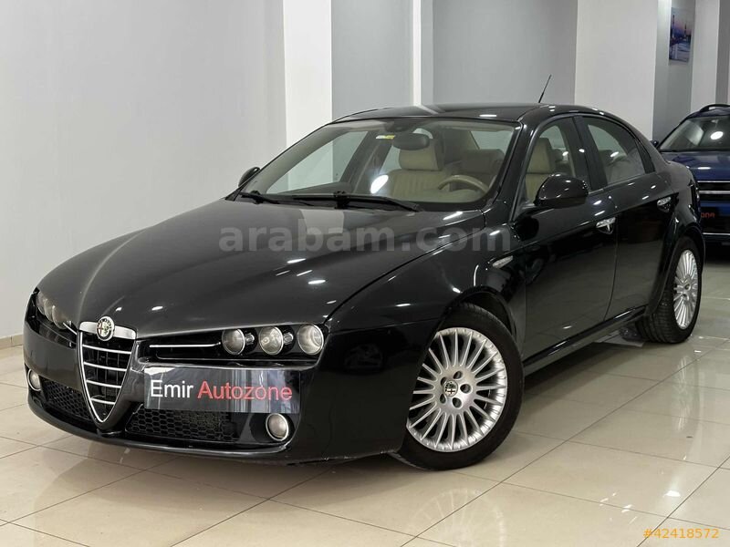 Galeriden Alfa Romeo 159 1.9 JTD Distinctive 2008 Model İstanbul 354.447 km Siyah