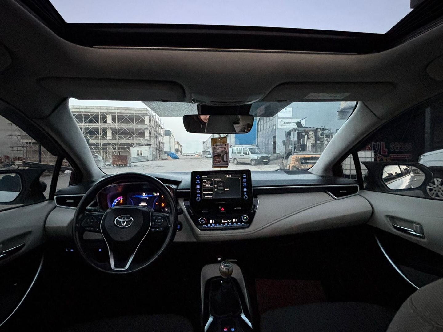 Sahibinden Toyota Corolla 1.6 Flame X Pack 2019 Model Gaziantep 245.000 km Beyaz 5