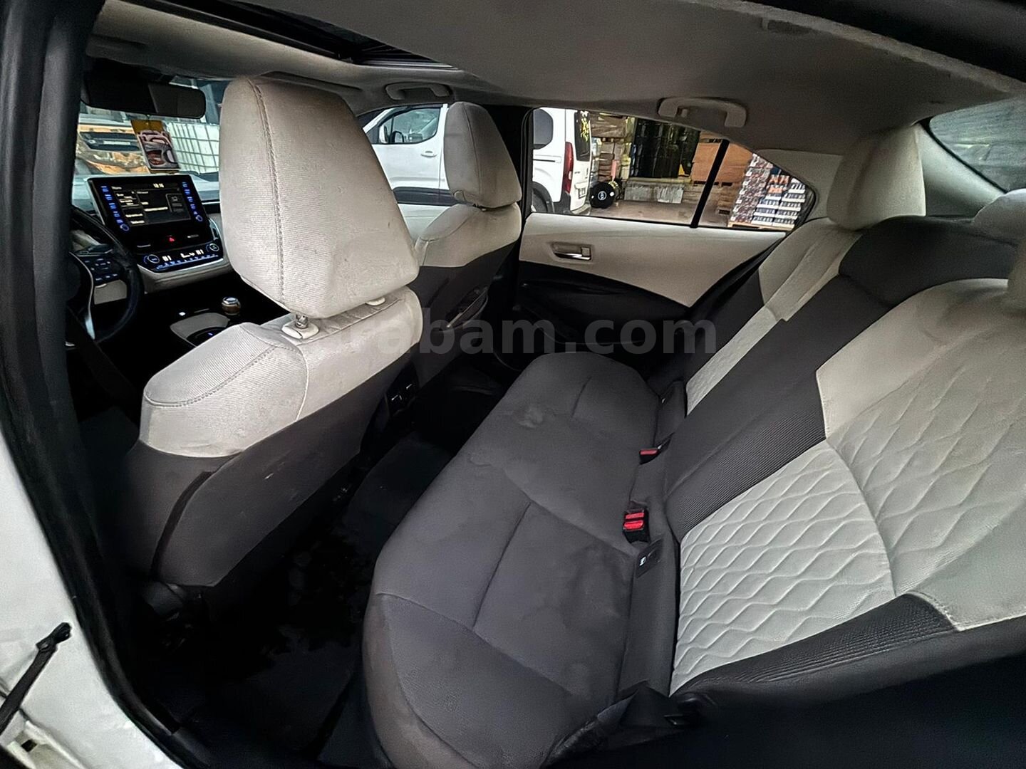 Sahibinden Toyota Corolla 1.6 Flame X Pack 2019 Model Gaziantep 245.000 km Beyaz 4