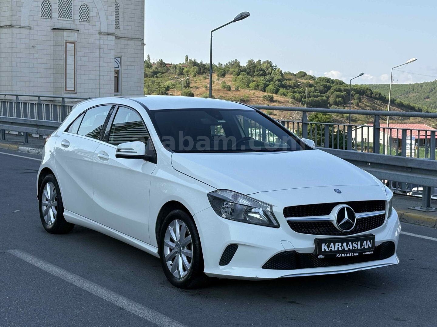 Galeriden Mercedes - Benz A 180 d Style 2015 Model İstanbul 59.000 km Beyaz 6