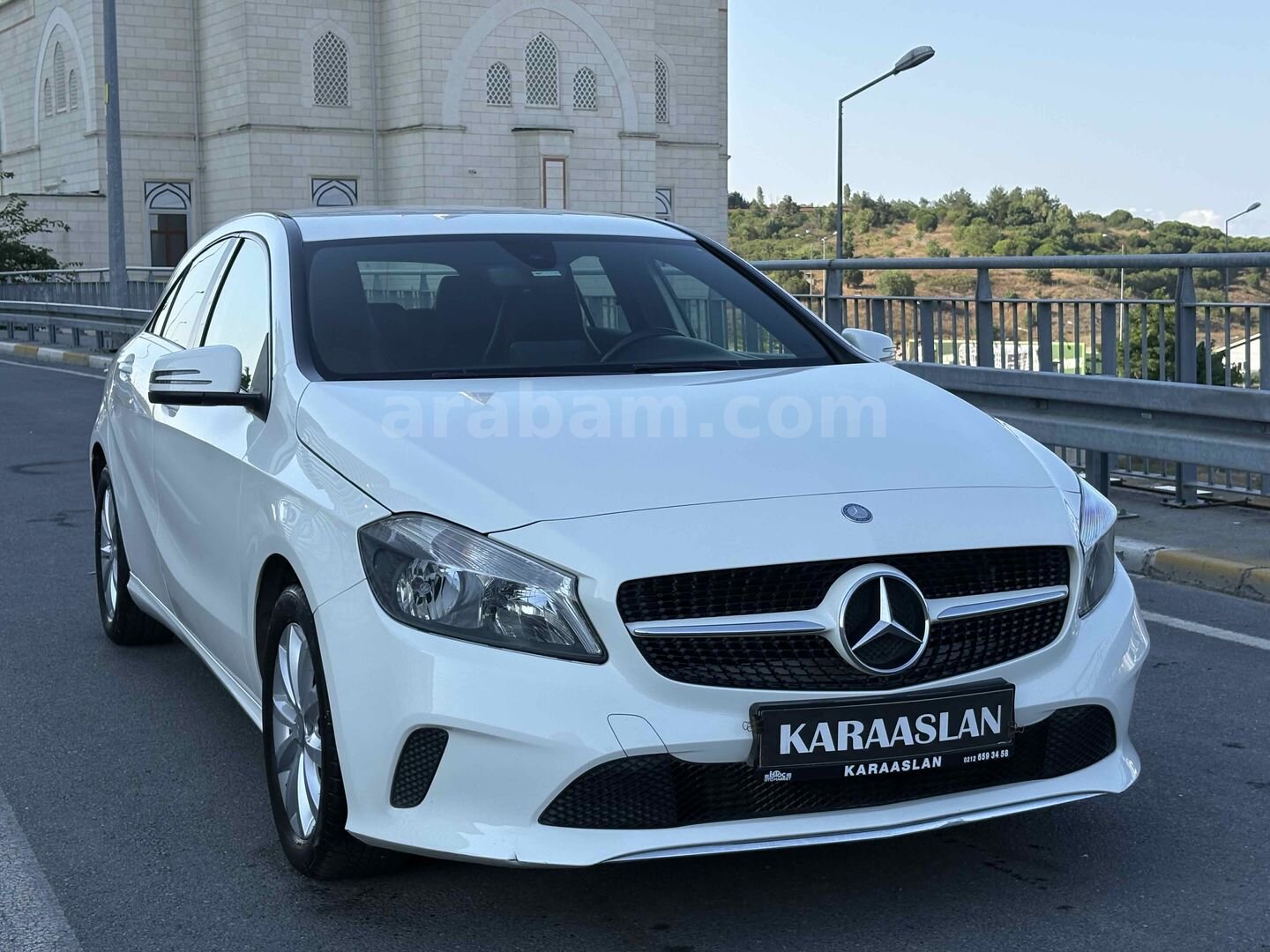 Galeriden Mercedes - Benz A 180 d Style 2015 Model İstanbul 59.000 km Beyaz 2