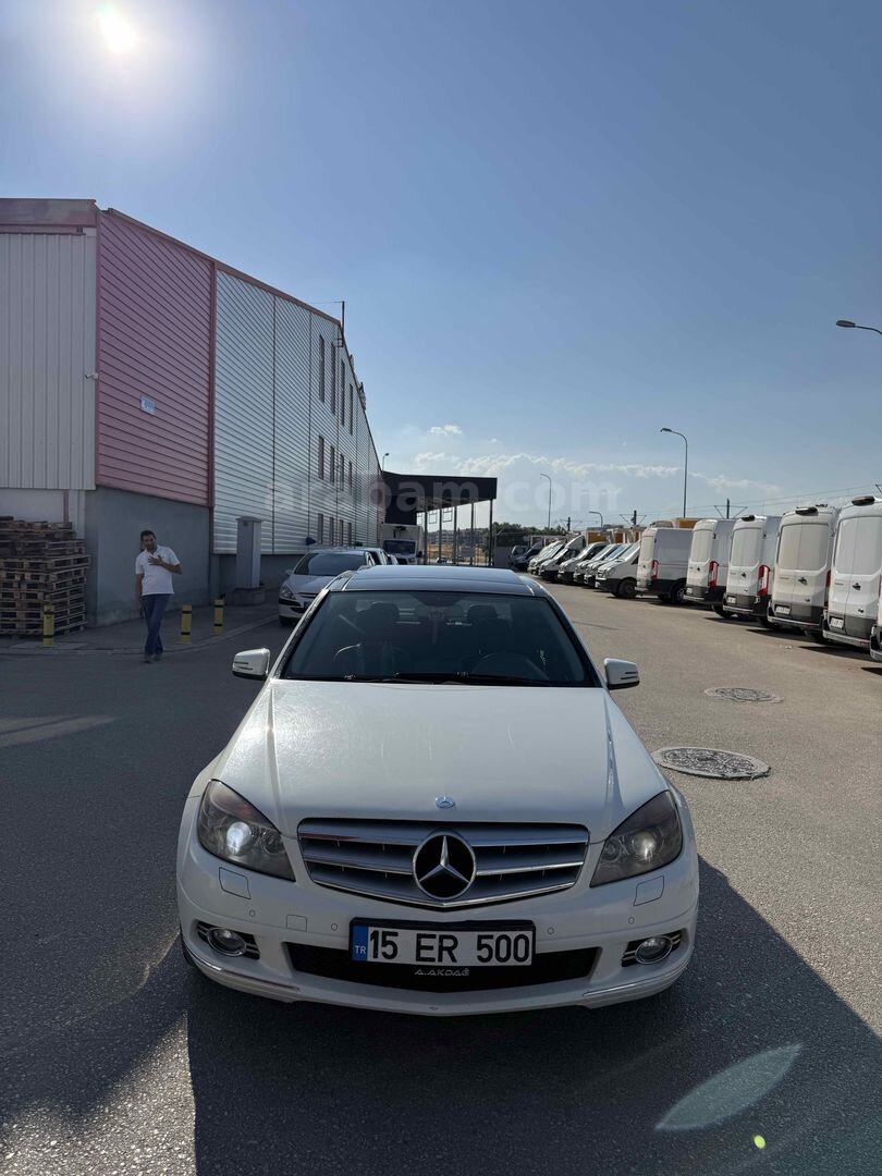 Sahibinden Mercedes - Benz C 180 Kompressor BlueEfficiency Fascination 2011 Model Eskişehir 352.000 km Beyaz 6
