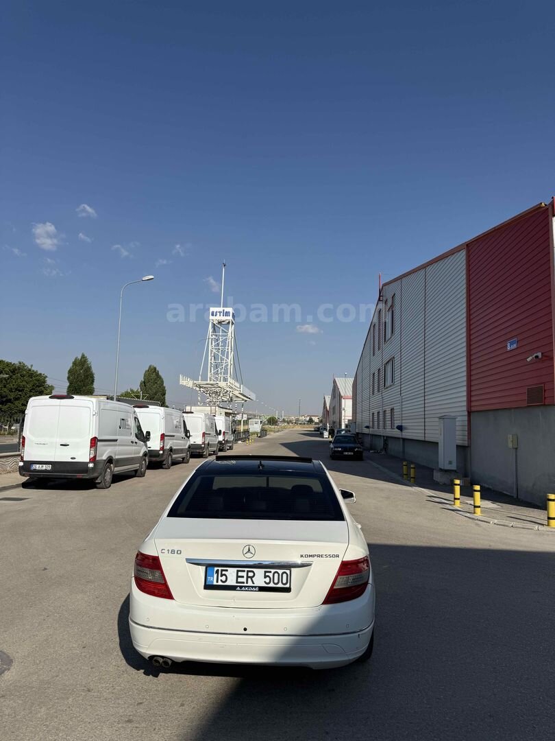 Sahibinden Mercedes - Benz C 180 Kompressor BlueEfficiency Fascination 2011 Model Eskişehir 352.000 km Beyaz 5