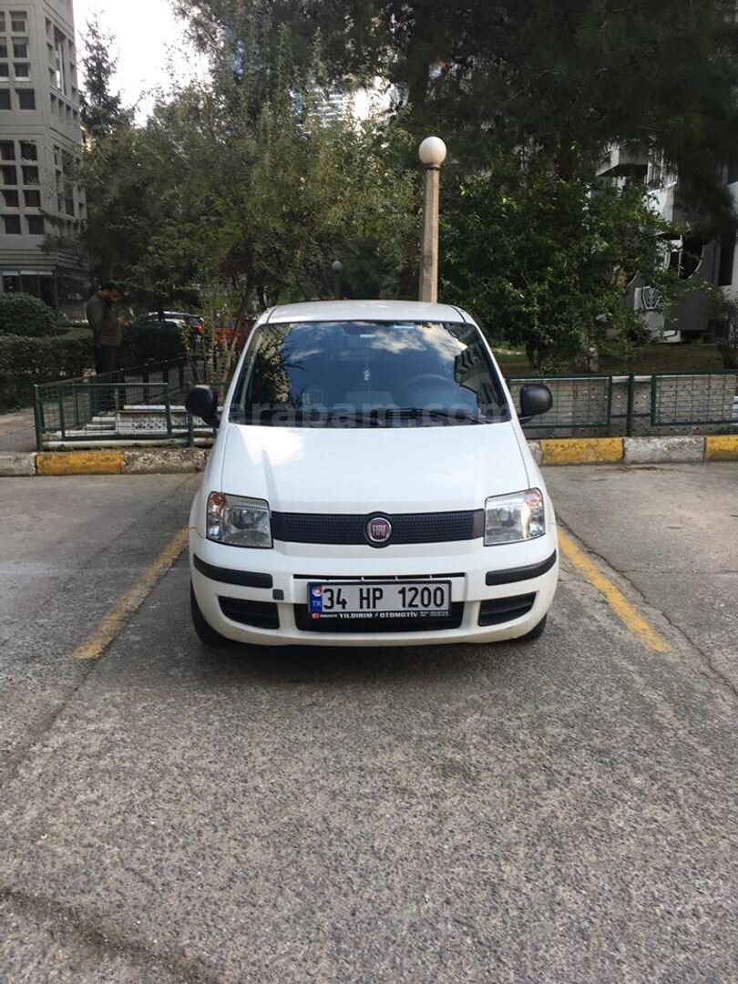 Sahibinden Fiat Panda 1.2 Active 2011 Model İstanbul 86.000 km Beyaz 1