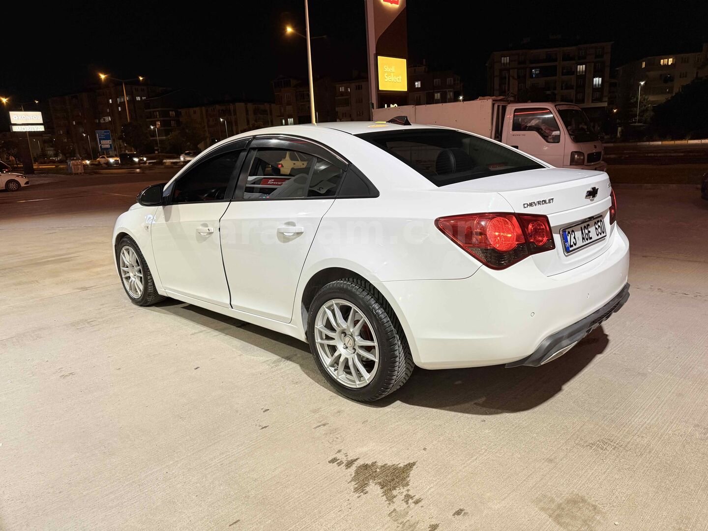 Sahibinden Chevrolet Cruze 1.6 LT 2012 Model Sivas 153.000 km Beyaz 4