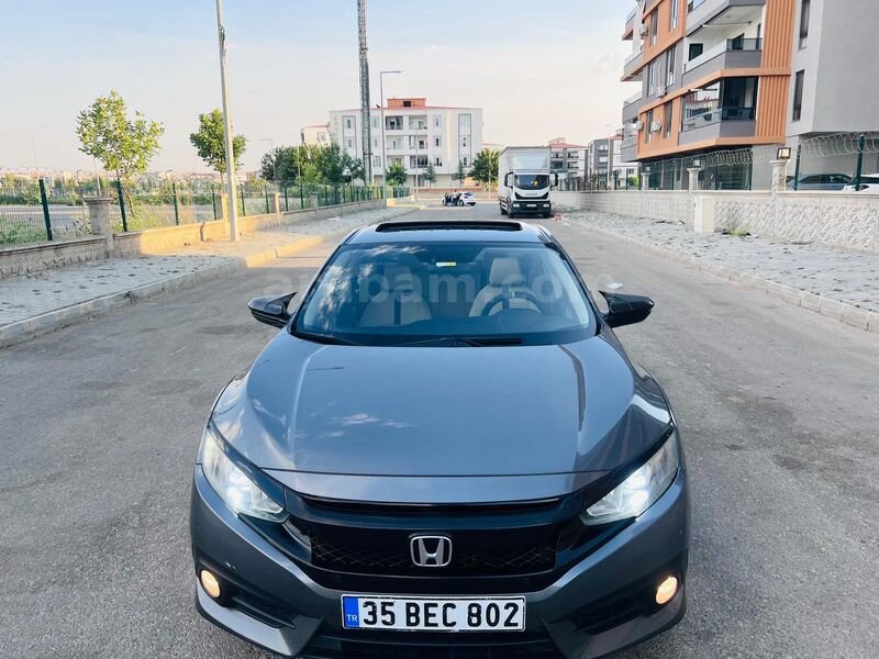 Sahibinden Honda Civic 1.6i VTEC Eco Elegance 2018 Model Batman 196.000 km Füme