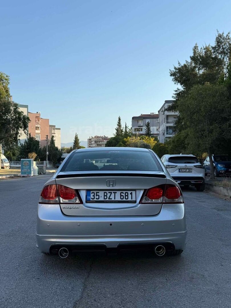 Sahibinden Honda Civic 1.6 Elegance 2011 Model İzmir 204.000 km Gri 2