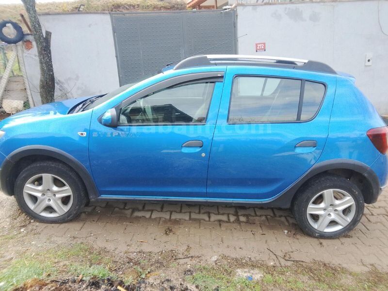 Sahibinden Dacia Sandero 1.5 dCi Stepway 2012 Model Ankara 270.000 km Mavi