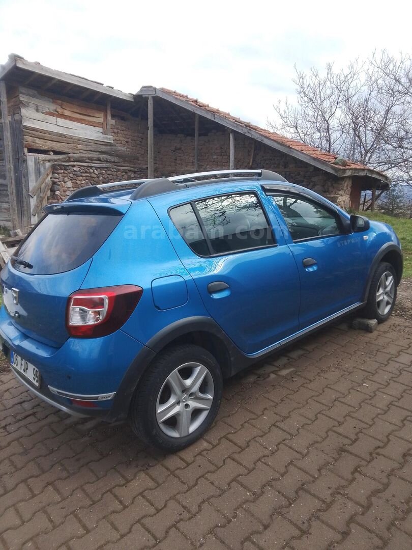 Sahibinden Dacia Sandero 1.5 dCi Stepway 2012 Model Ankara 270.000 km Mavi 2