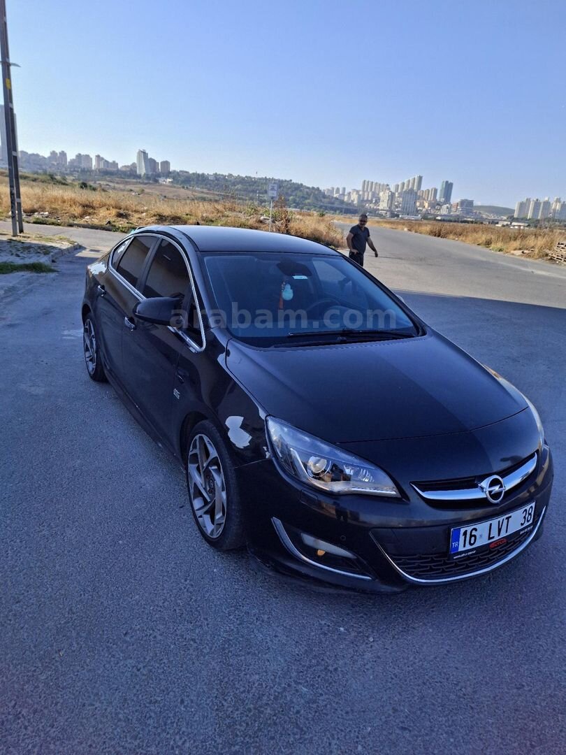 Sahibinden Opel Astra 1.4 T Cosmo 2012 Model İstanbul 270.000 km Siyah 7