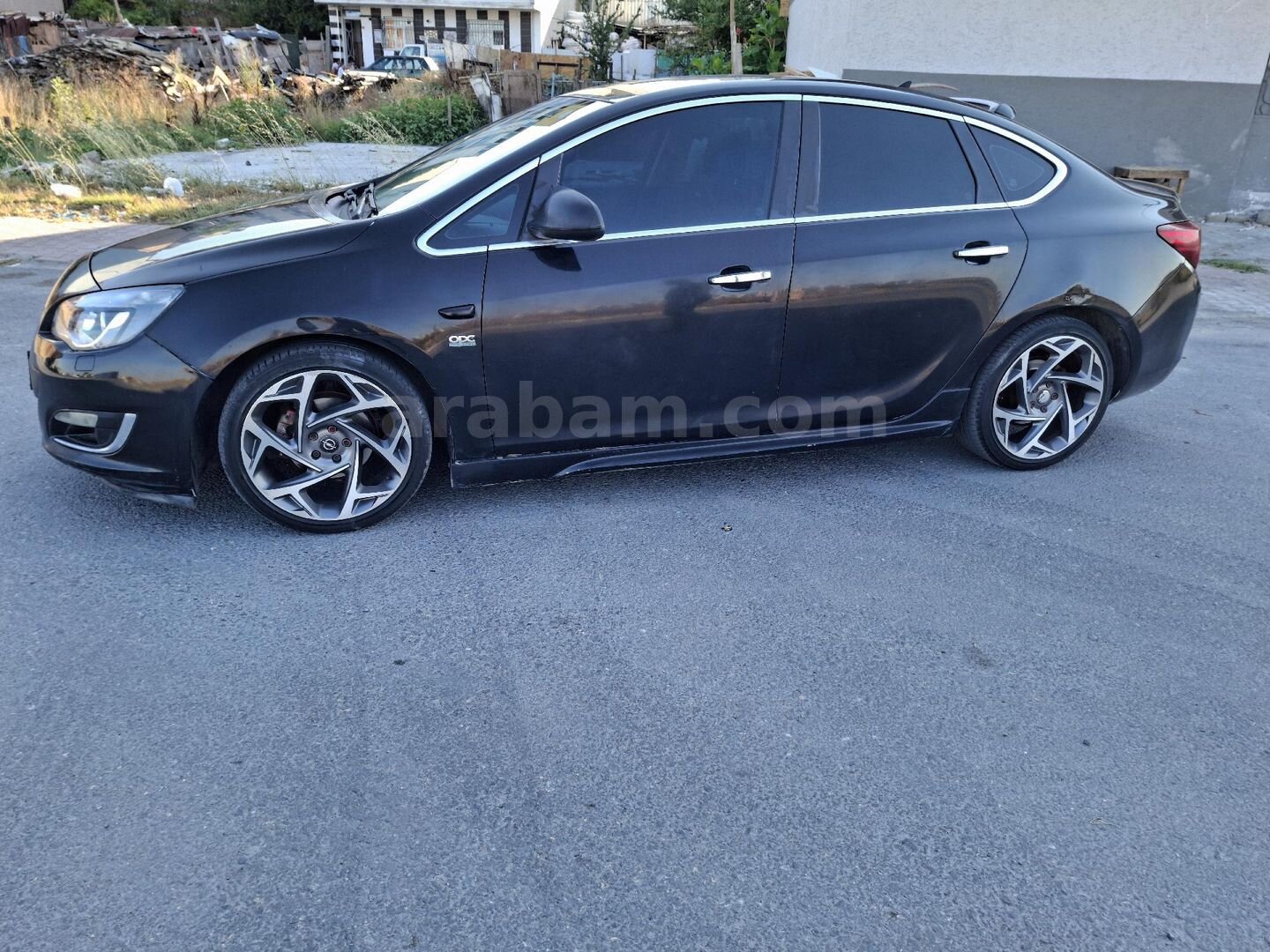 Sahibinden Opel Astra 1.4 T Cosmo 2012 Model İstanbul 270.000 km Siyah 5