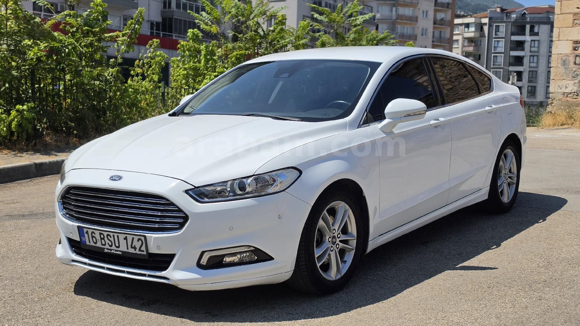 Sahibinden Ford Mondeo 1.6 TDCi Titanium 2016 Model Bursa 173.000 km Beyaz 7