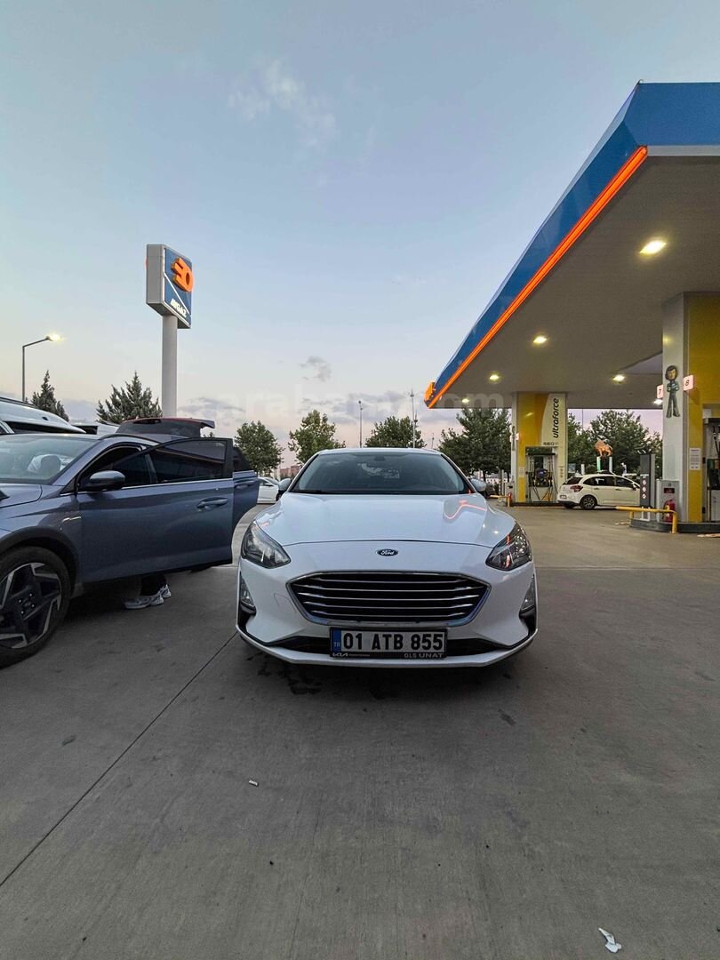 Sahibinden Ford Focus 1.5 TDCi Titanium 2019 Model Diyarbakır 193.000 km Beyaz 7