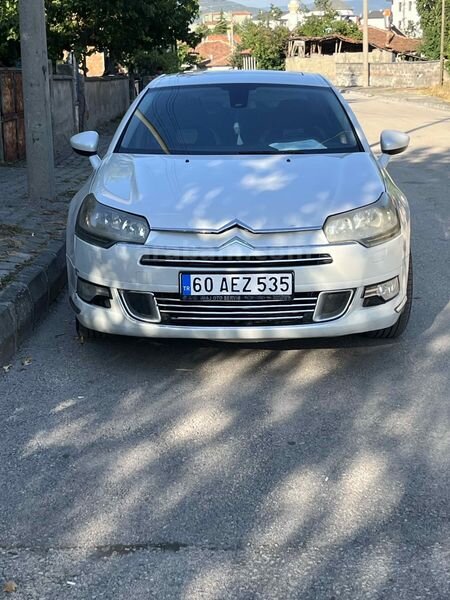 Sahibinden Citroen C5 1.6 e-HDi Confort 2011 Model Tokat 340.000 km Beyaz