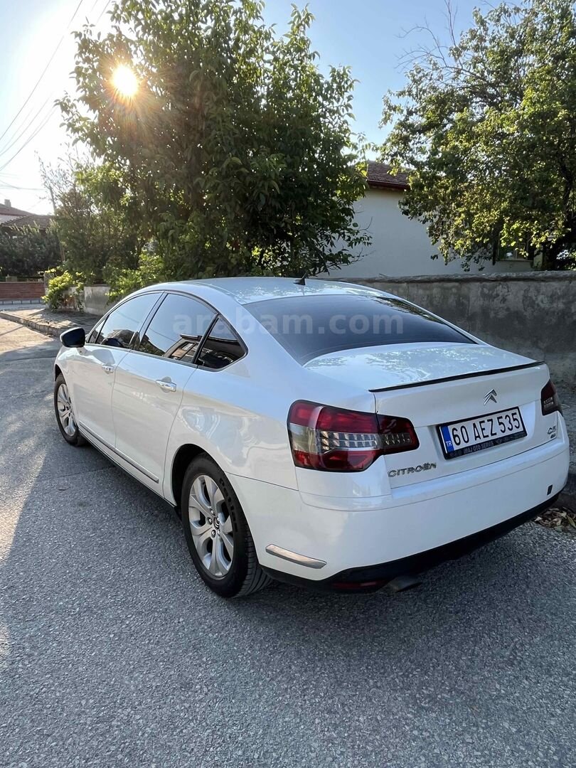 Sahibinden Citroen C5 1.6 e-HDi Confort 2011 Model Tokat 340.000 km Beyaz 5