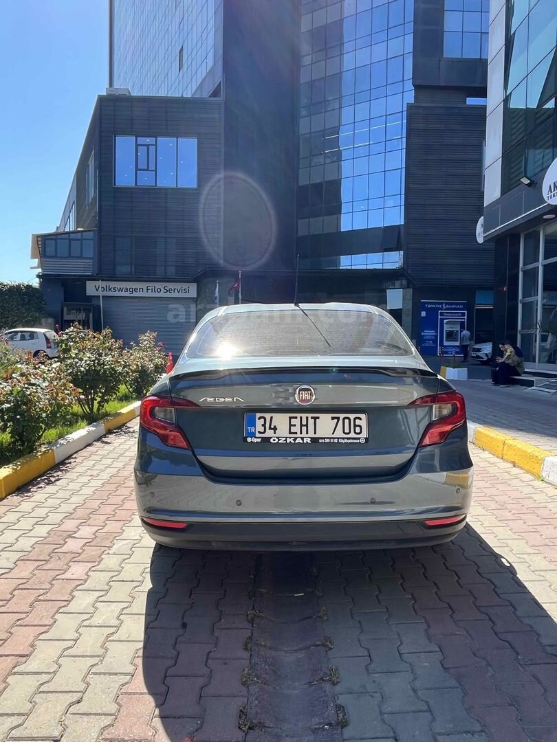 Sahibinden Fiat Egea 1.4 Fire Easy 2021 Model İstanbul 38.500 km Mavi (metalik) 6